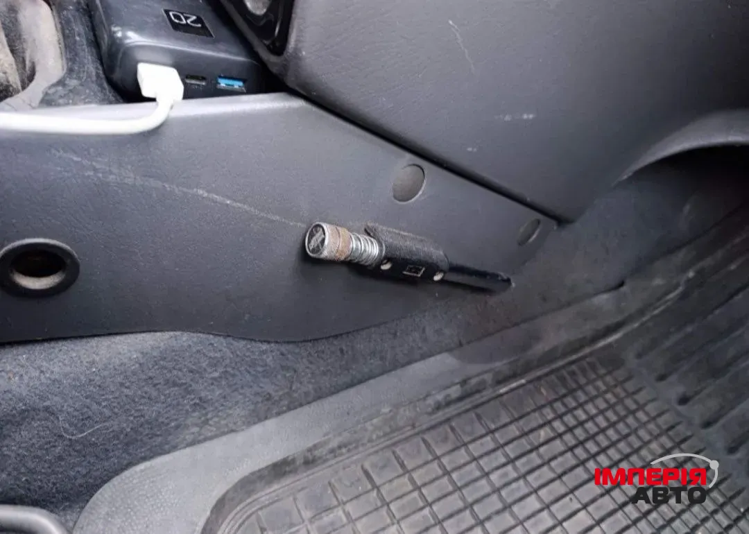 Kia Sephia - фото 14