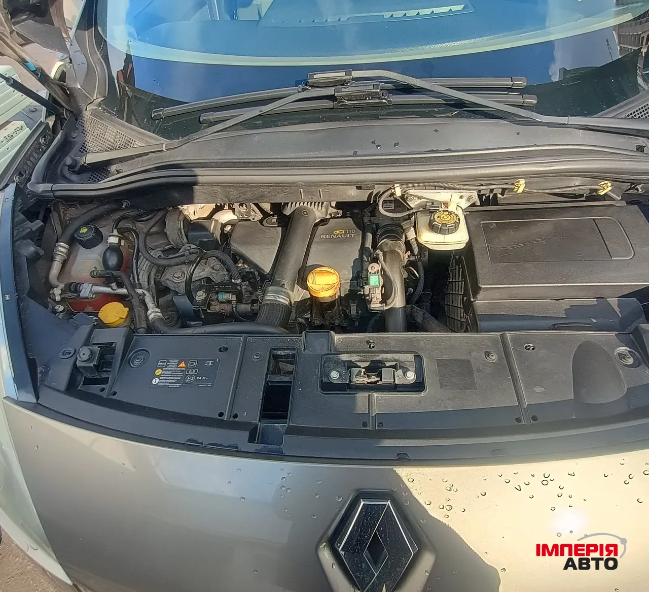 Renault Scenic - фото 14