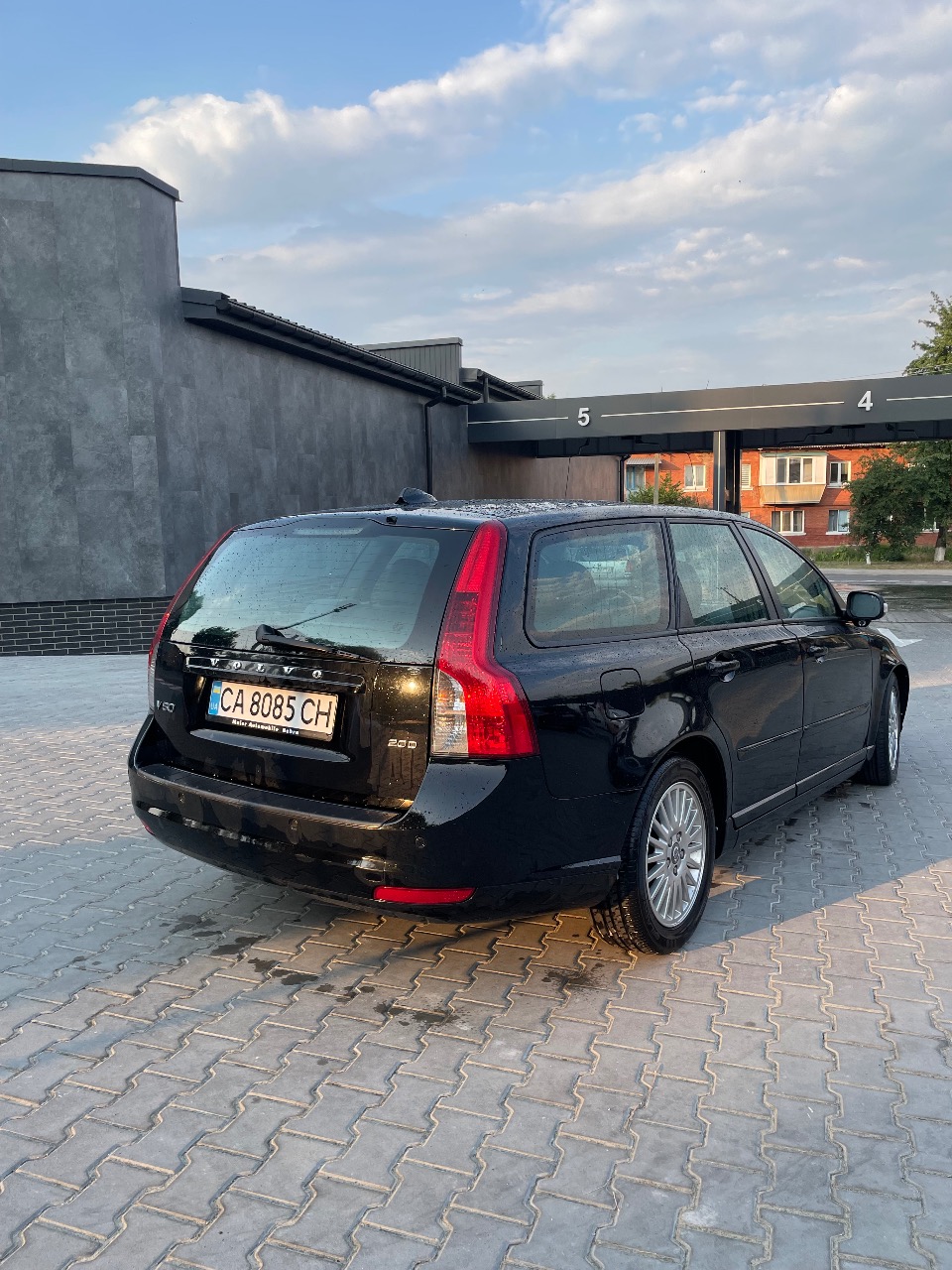 Volvo V50 - фото 6