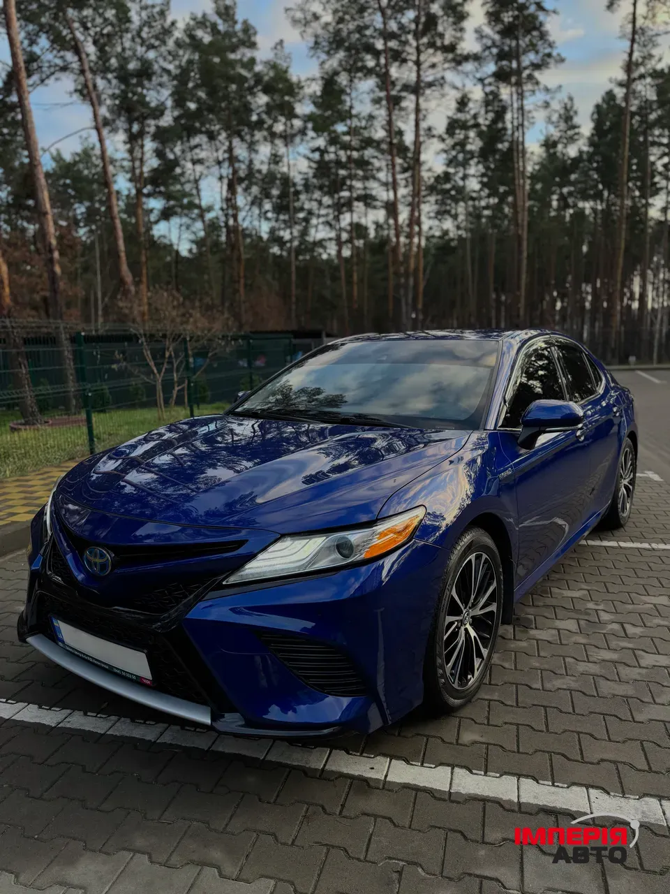 Toyota Camry - фото 4