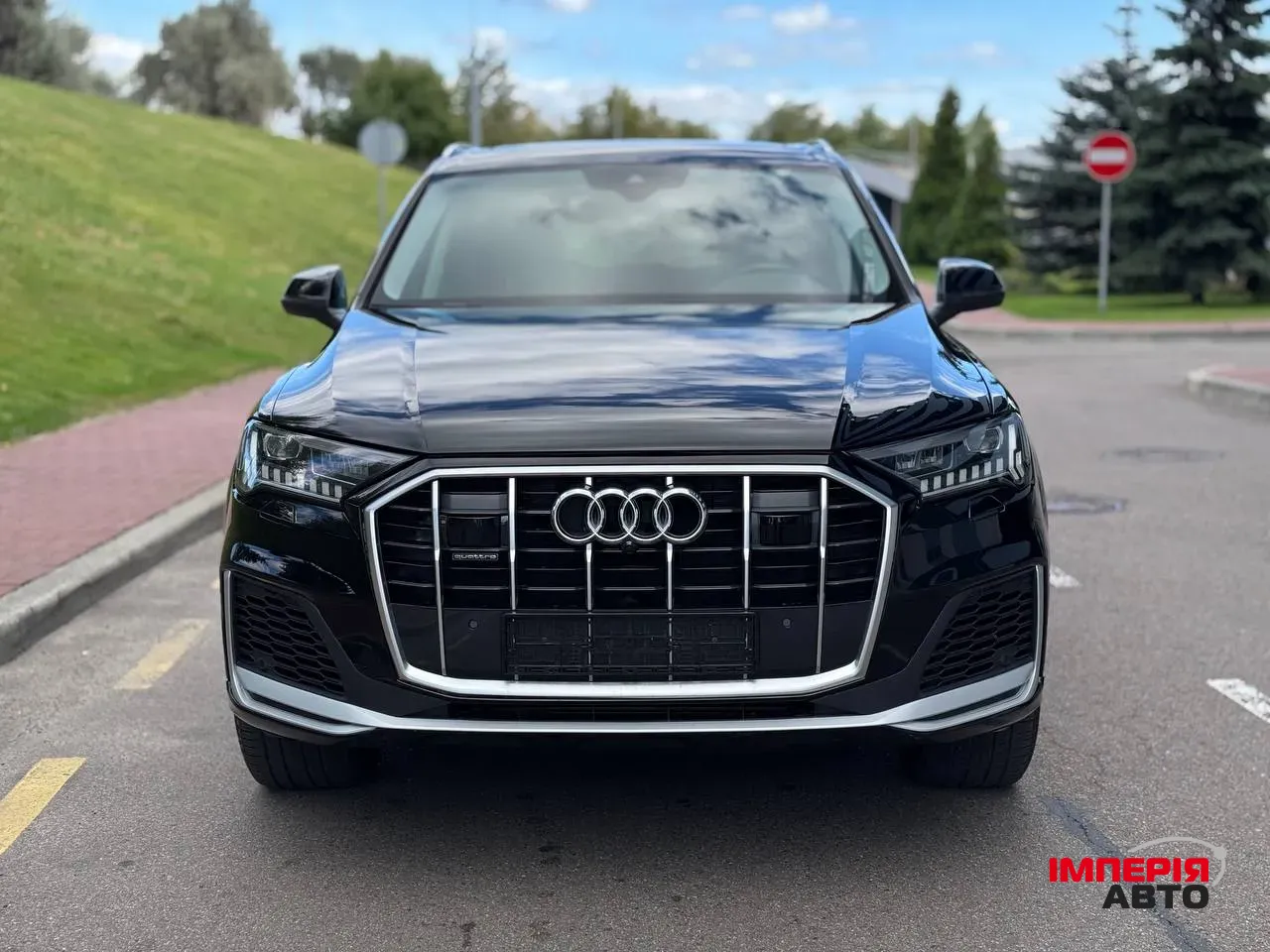 Audi Q7 - фото 2