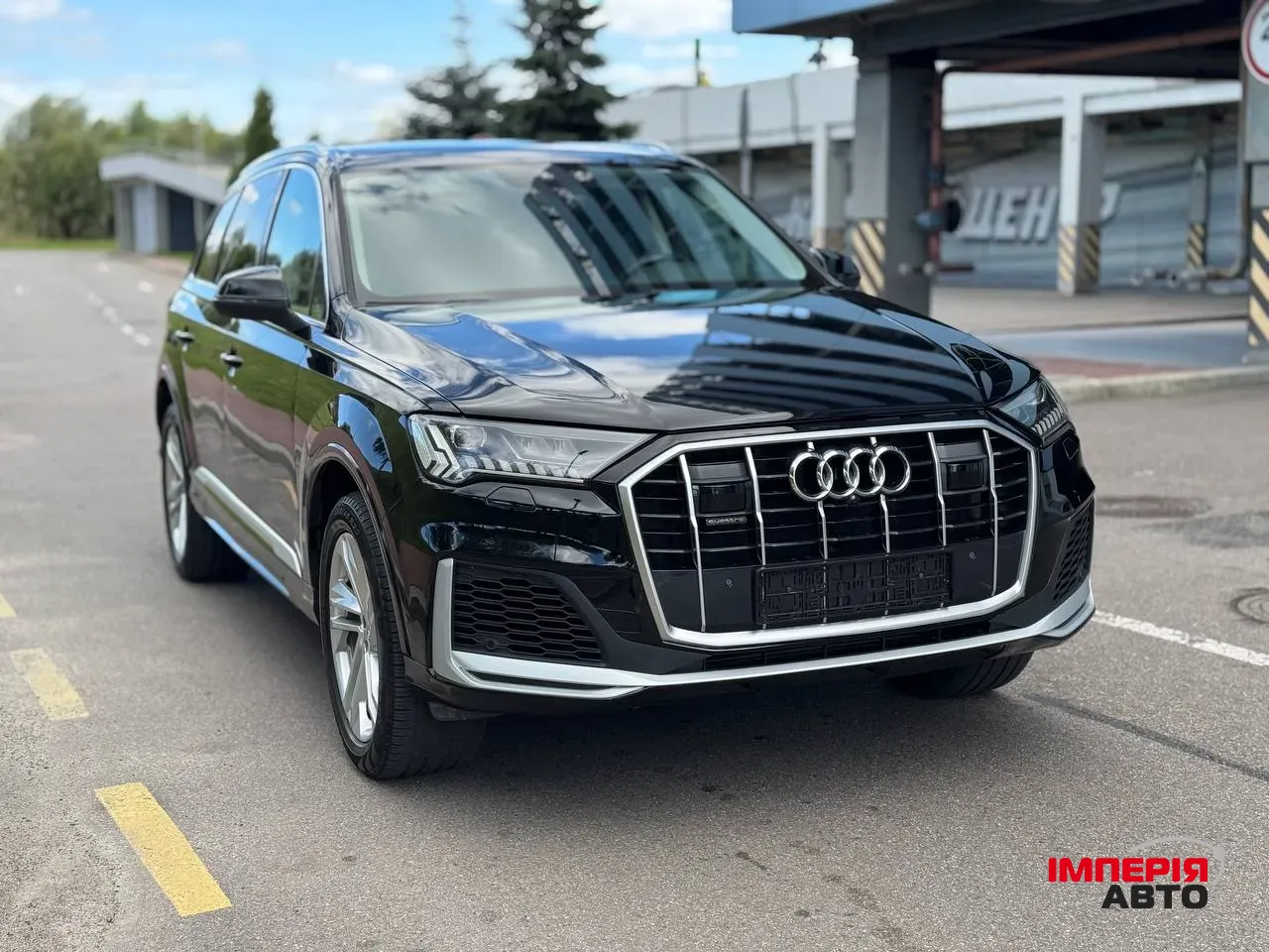 Audi Q7 - фото 3