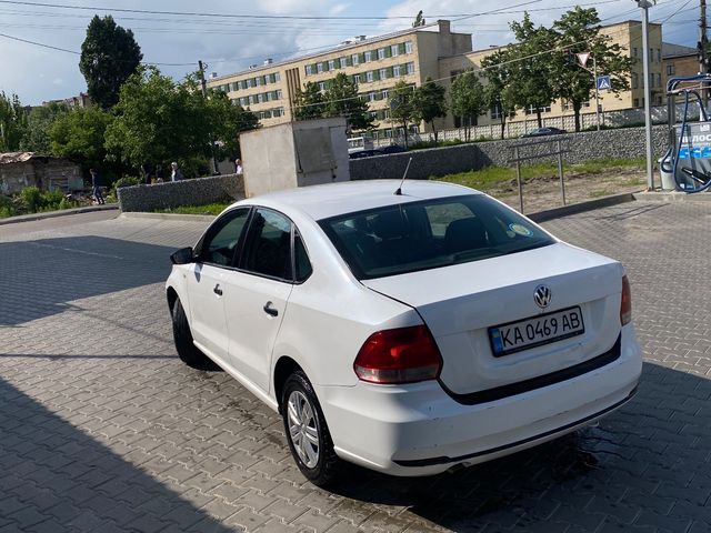 Volkswagen Polo - зображення 4