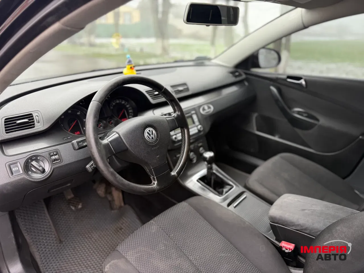 Volkswagen Passat - фото 7