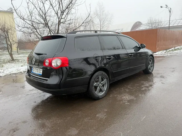 Volkswagen Passat - фото 4