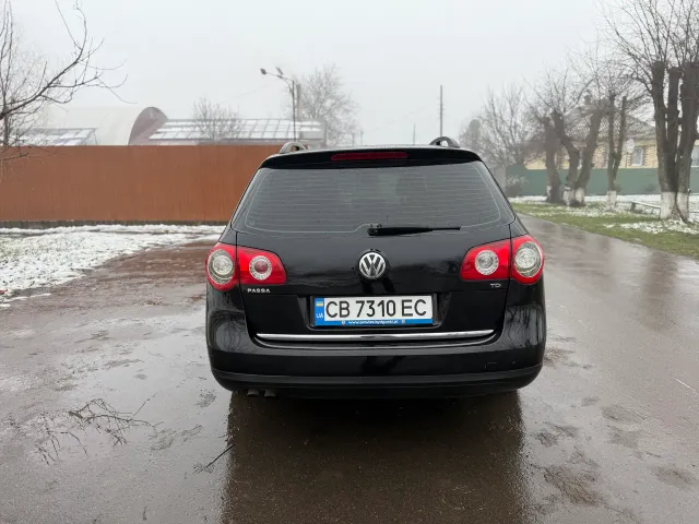 Volkswagen Passat - фото 5