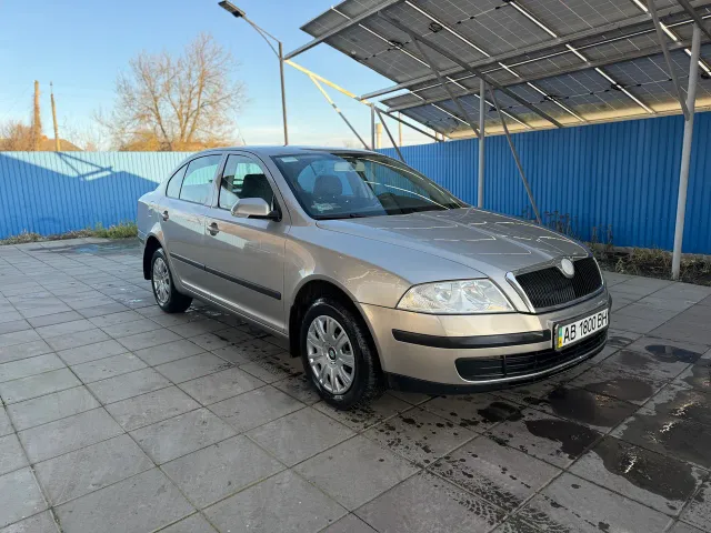 Skoda Octavia - фото 2