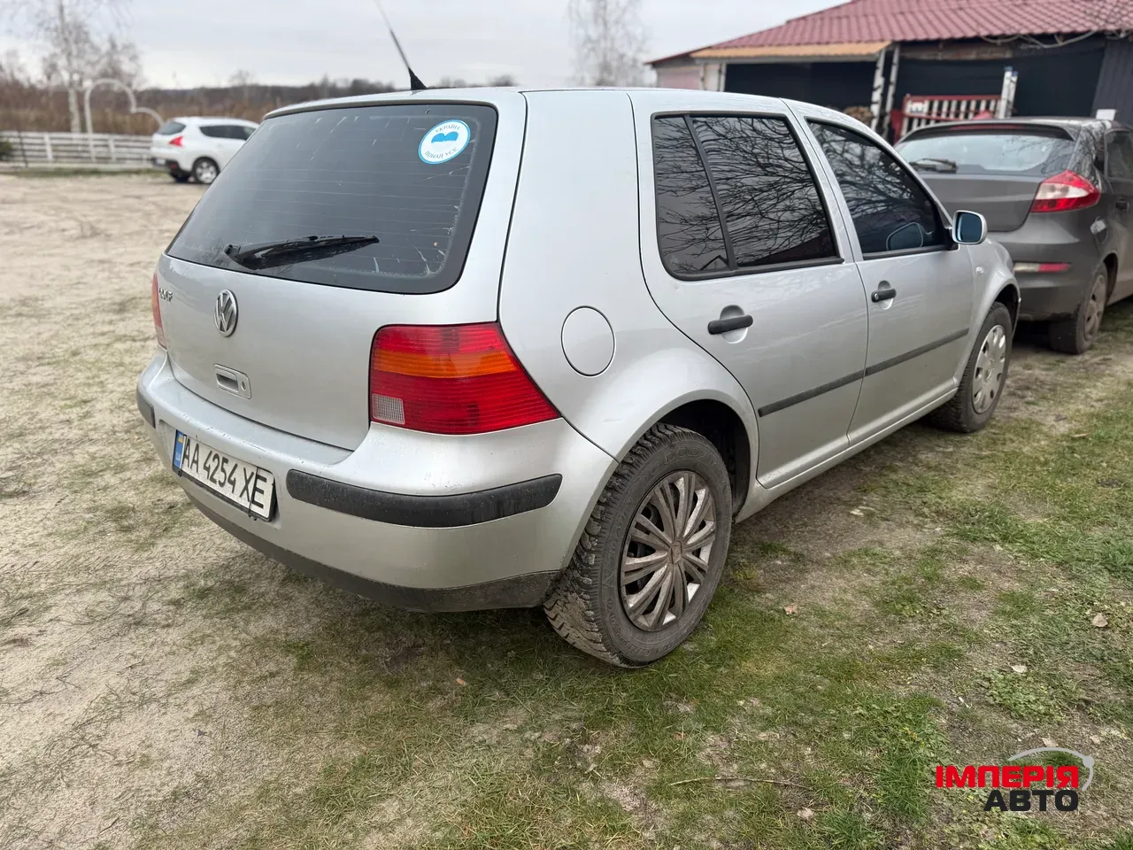 Volkswagen Golf - фото 4