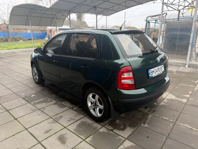 Skoda Fabia - фото 2