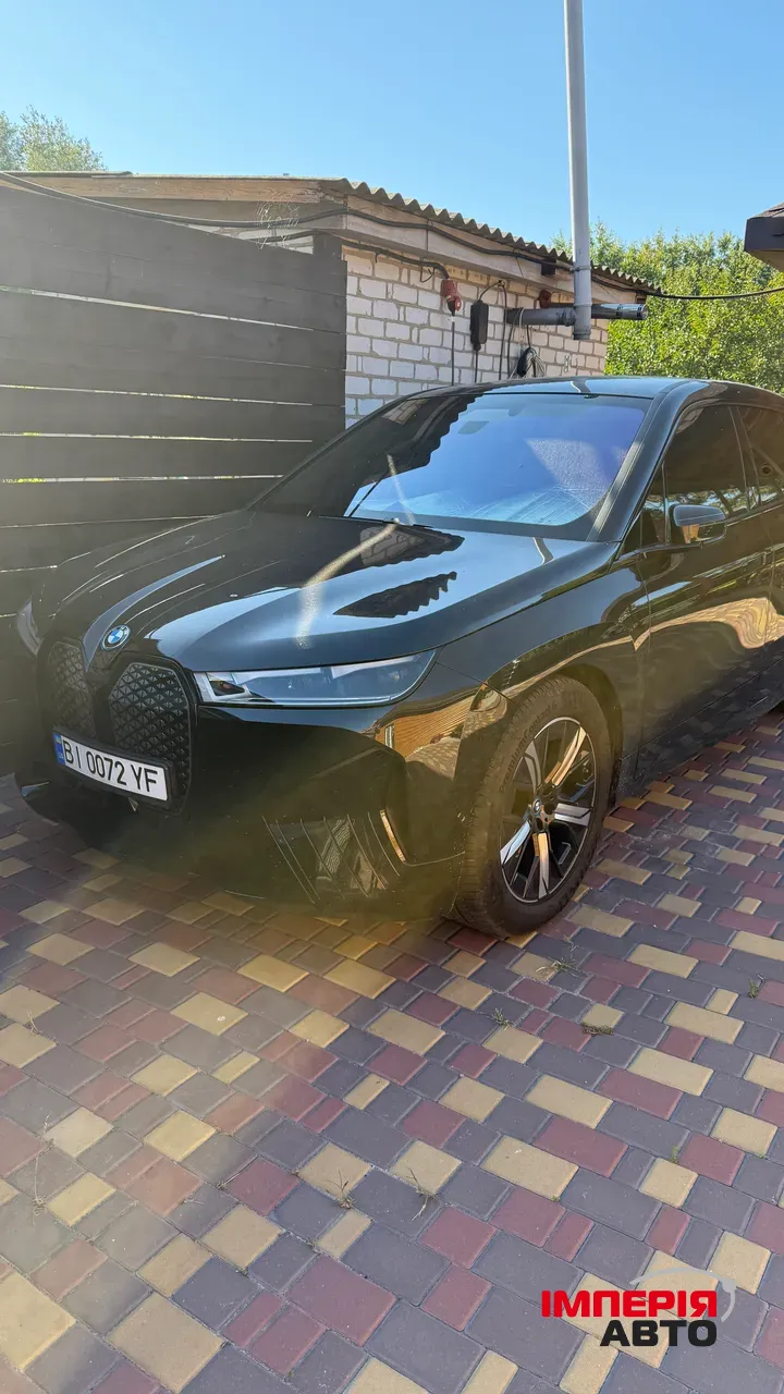 BMW iX - фото 4