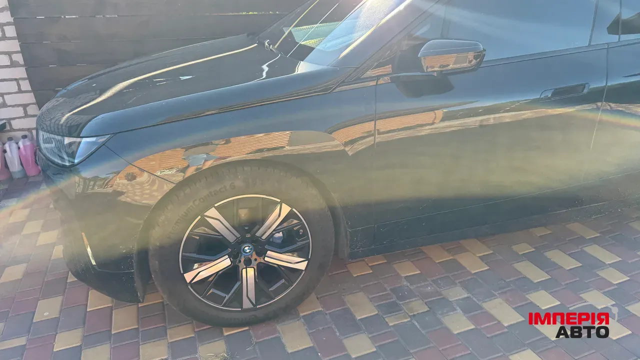 BMW iX - фото 6