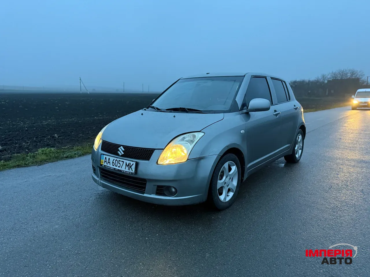 Suzuki Swift - фото 1