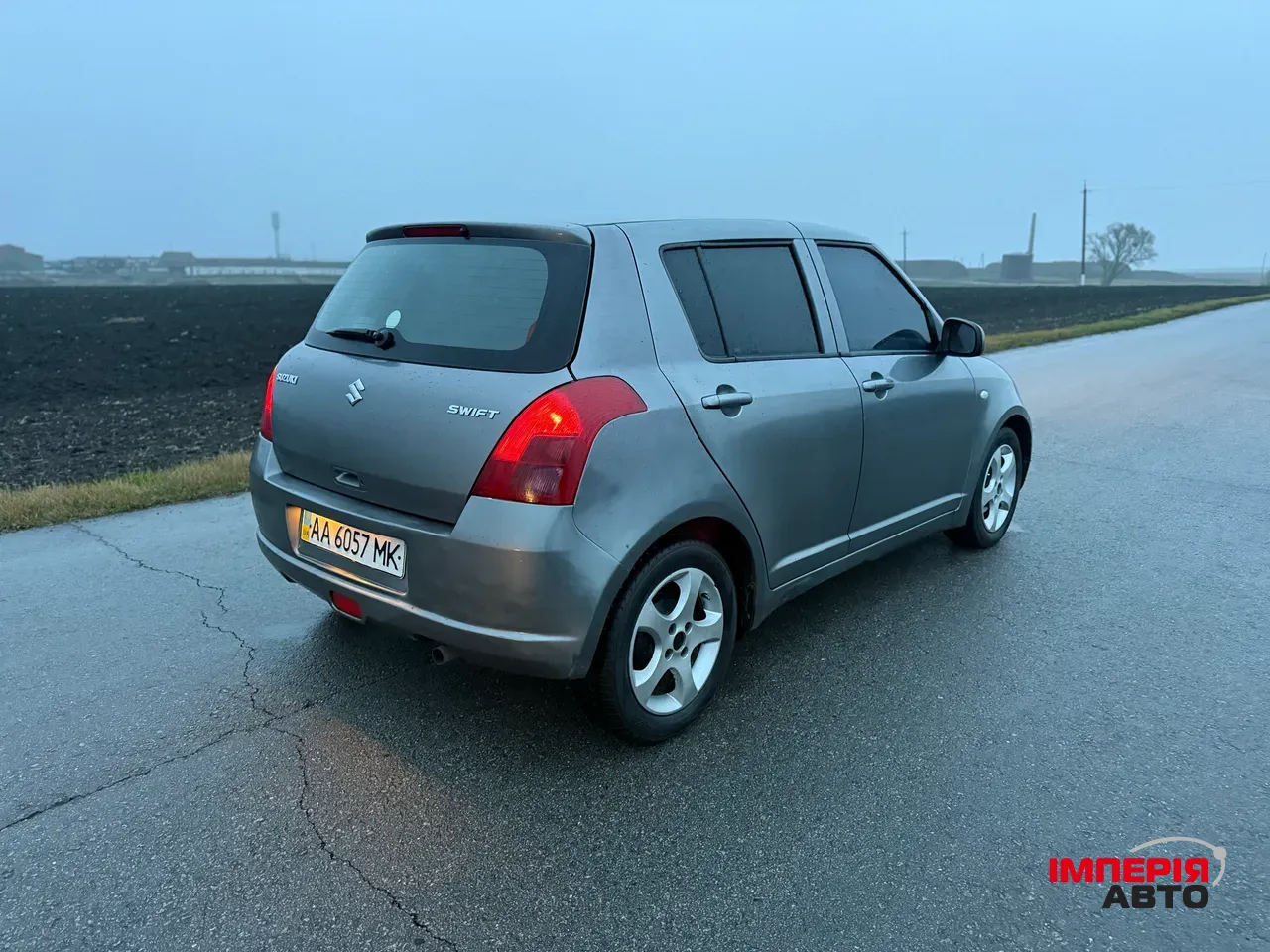 Suzuki Swift - фото 4