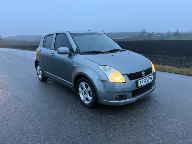 Suzuki Swift - фото 3