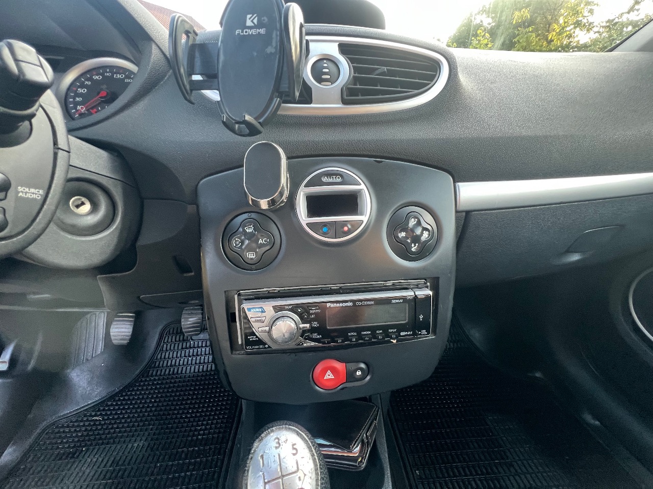 Renault Clio - фото 3