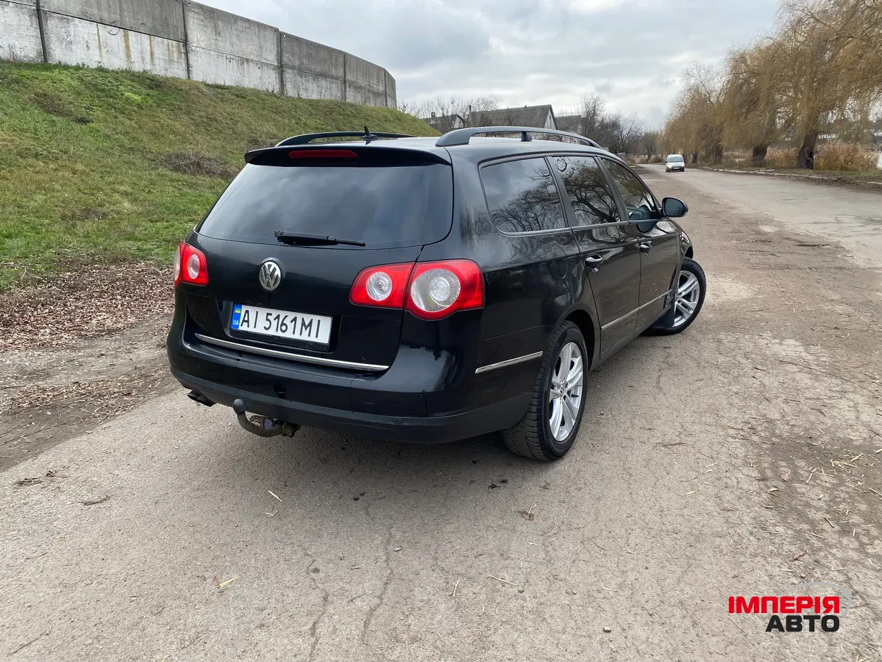 Volkswagen Passat - фото 4