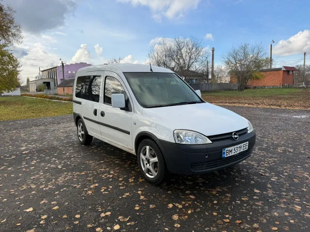 Opel Combo - фото 3