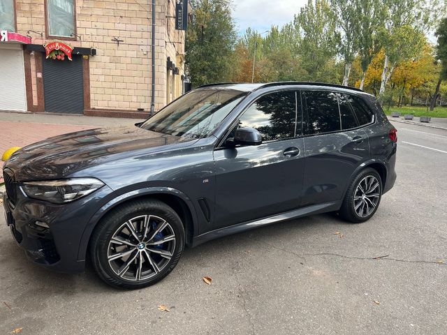 BMW X5 - фото 4