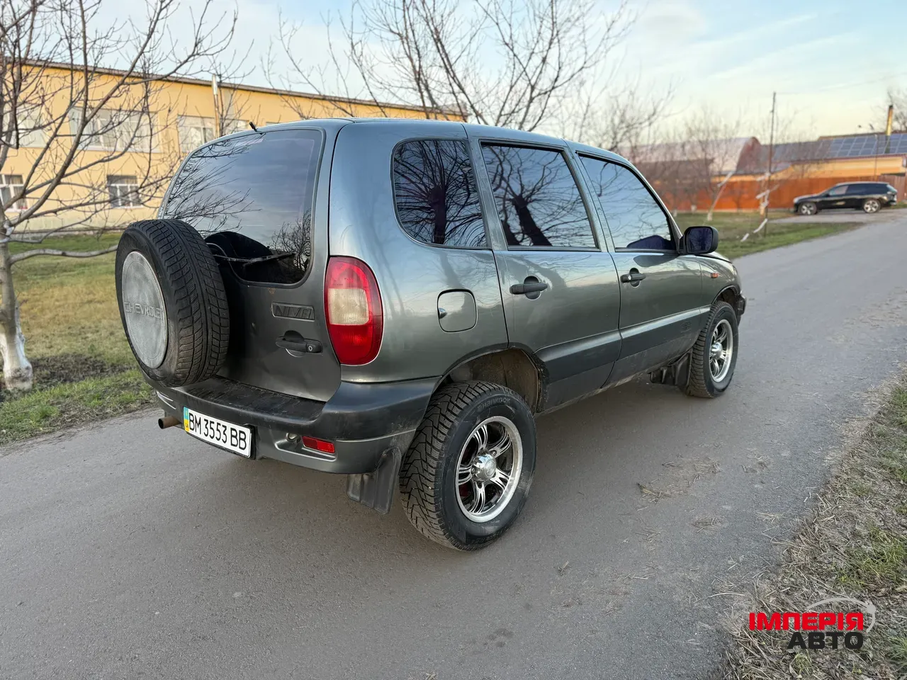 Chevrolet Niva - фото 4