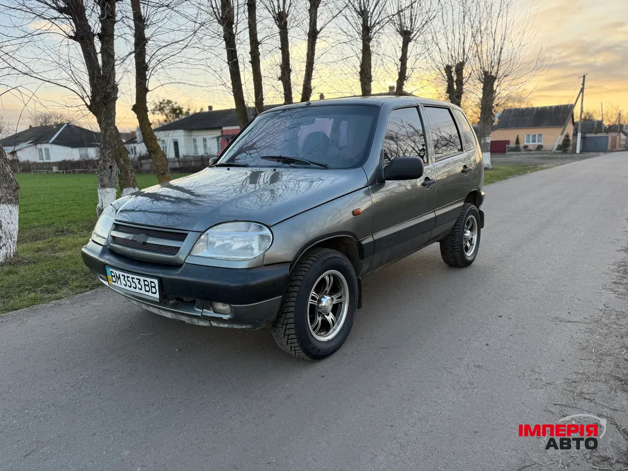 Chevrolet Niva - фото 1