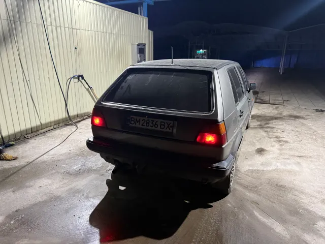 Volkswagen Golf - фото 4