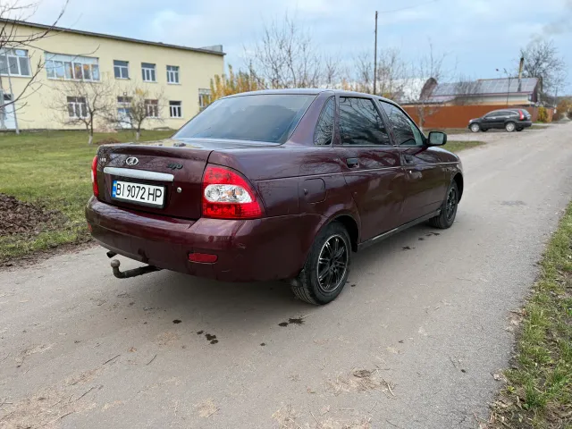 Lada (ВАЗ) Priora - фото 5