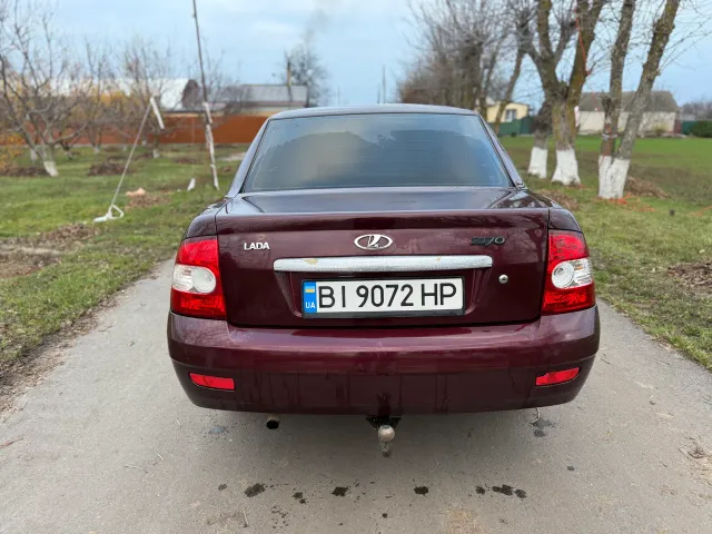 Lada (ВАЗ) Priora - фото 3