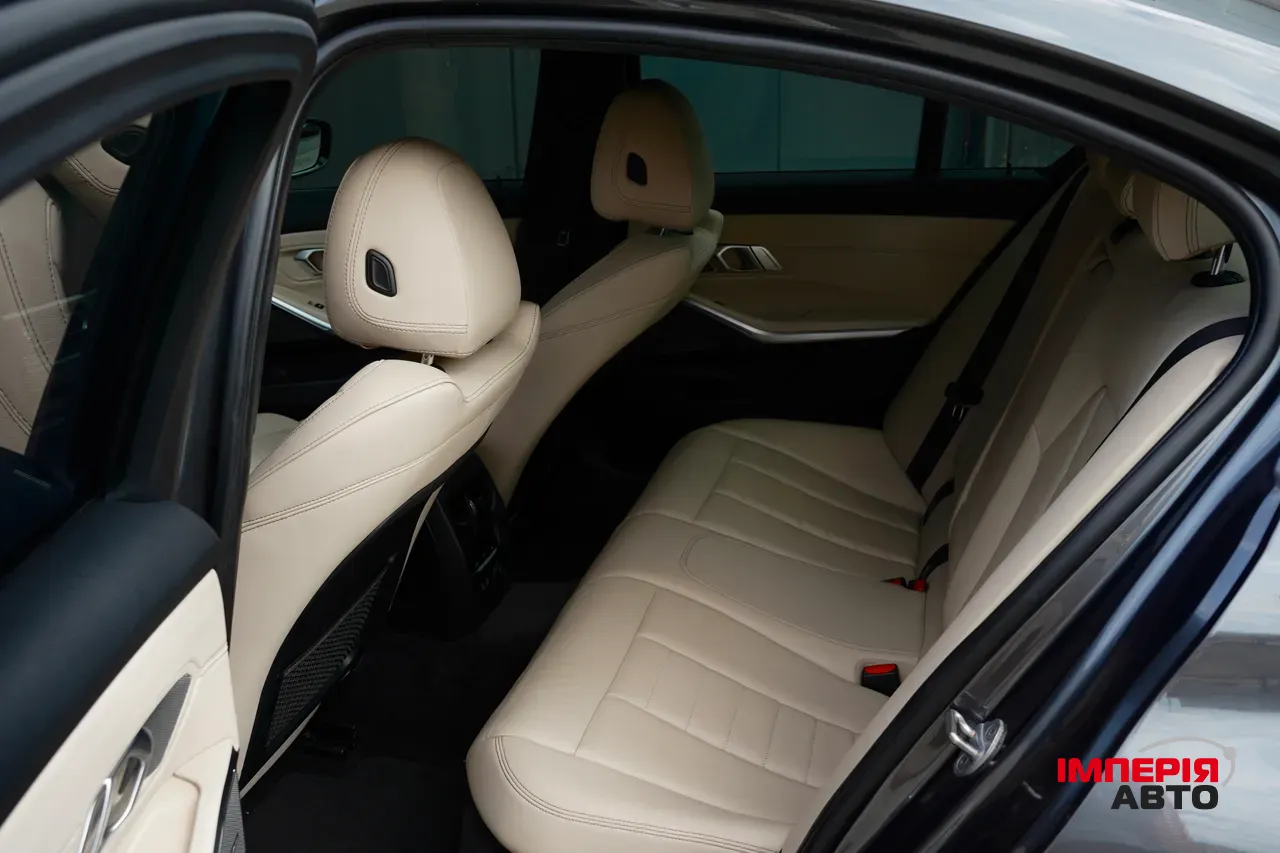 BMW 3 серії - фото 21