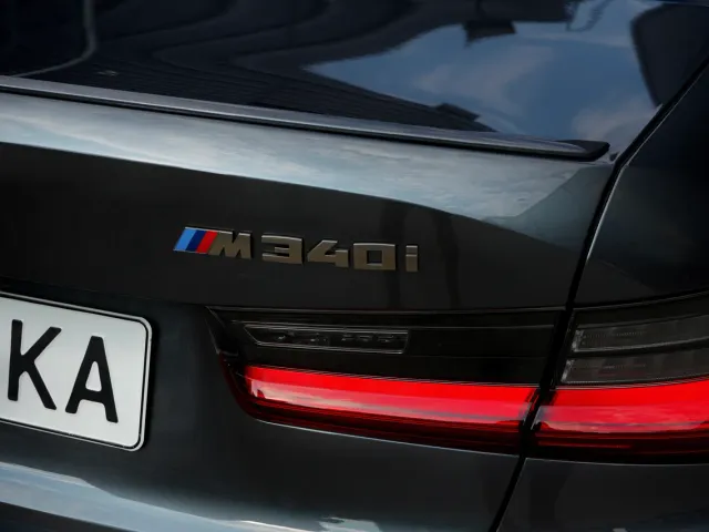 BMW 3 серії - фото 3