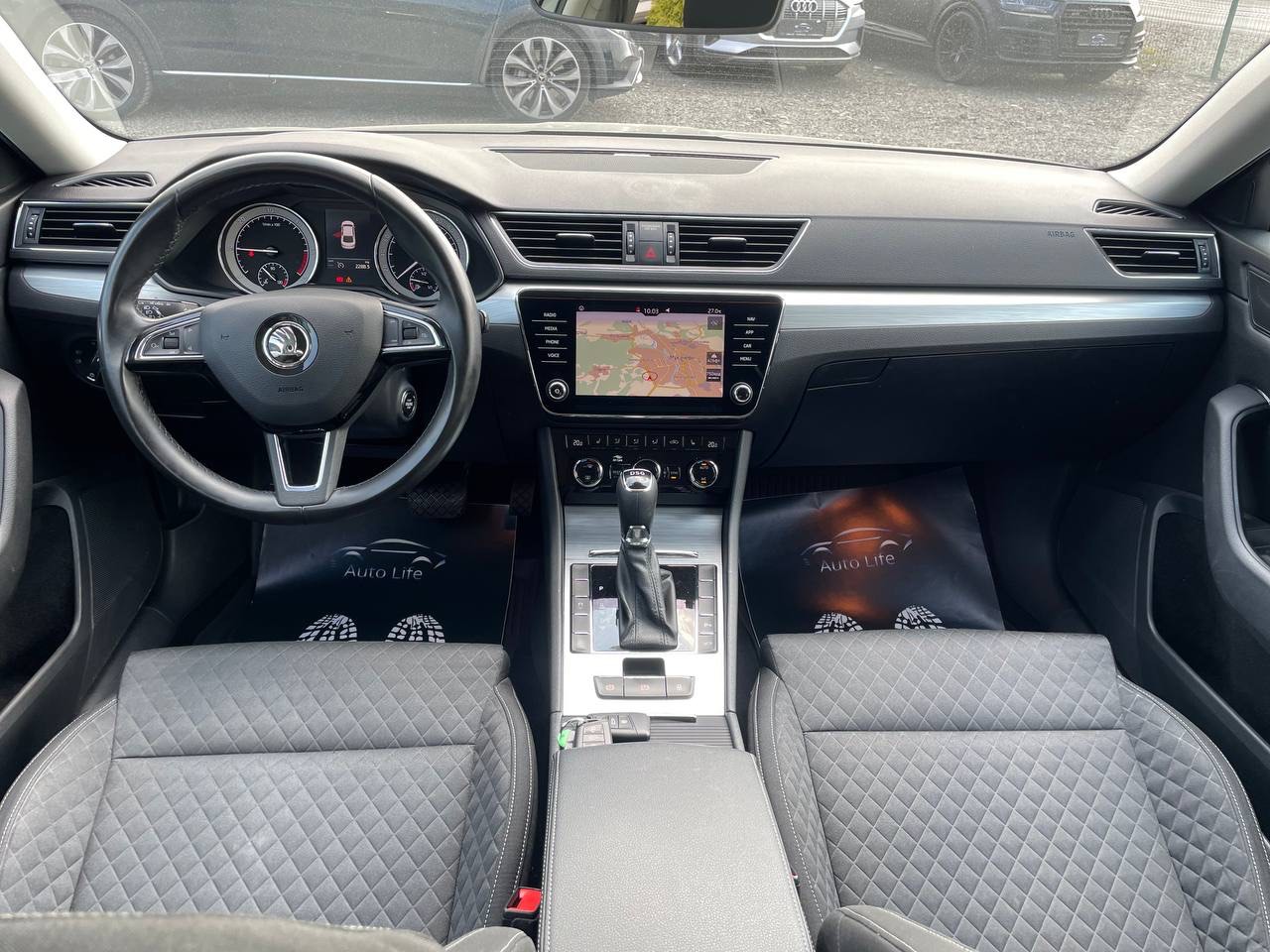 Skoda Superb - фото 3