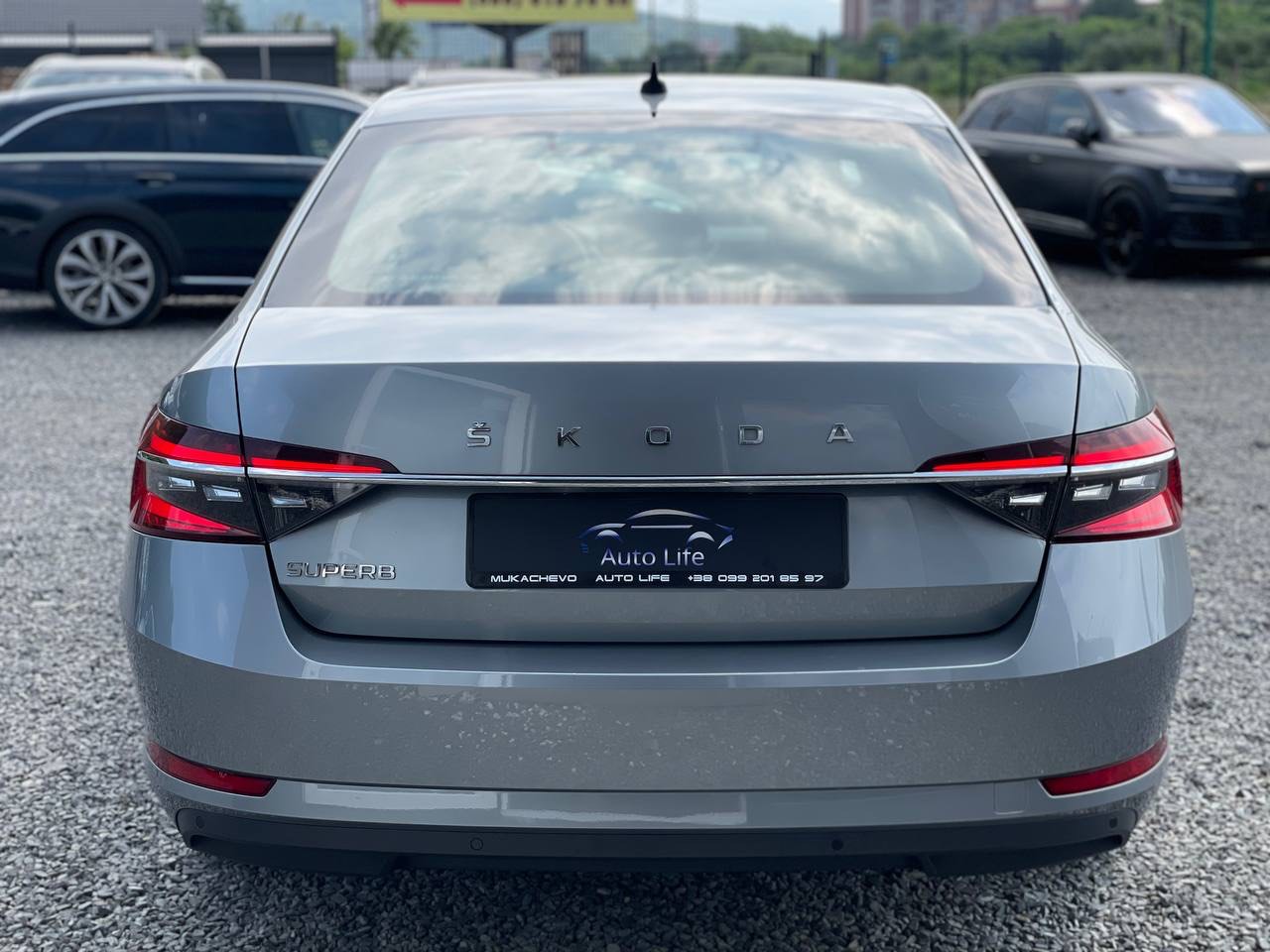 Skoda Superb - фото 10