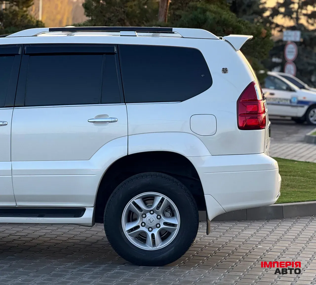 Lexus GX - фото 8