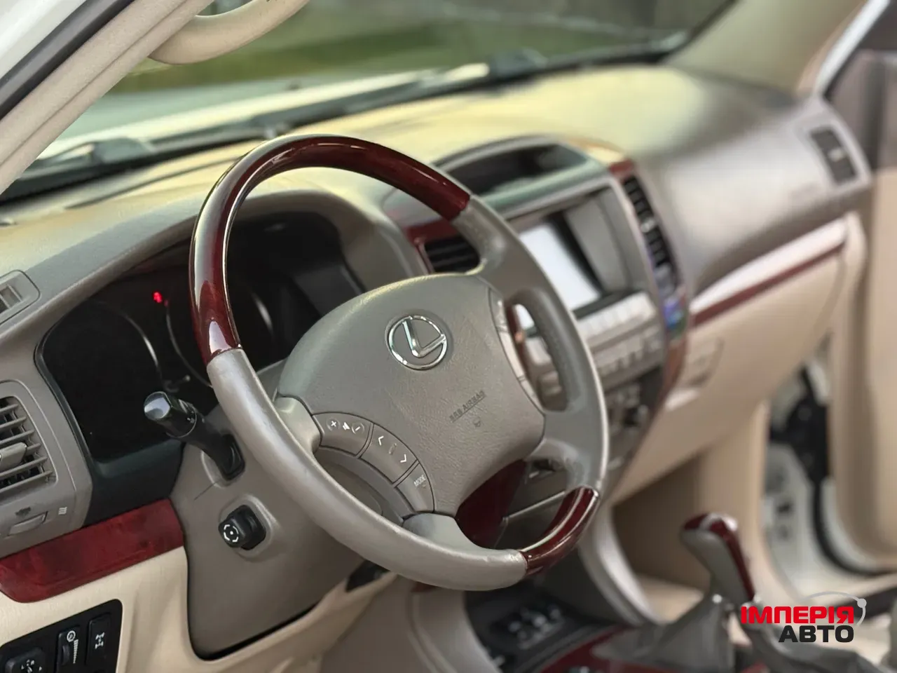 Lexus GX - фото 20