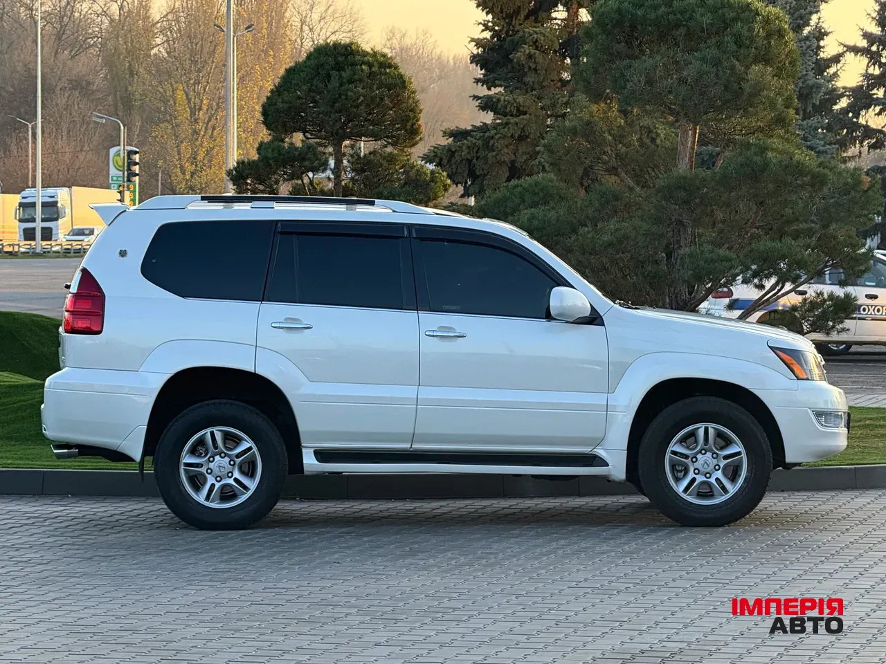 Lexus GX - фото 9