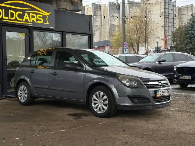Opel Astra - фото 2