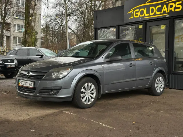 Opel Astra - фото 3