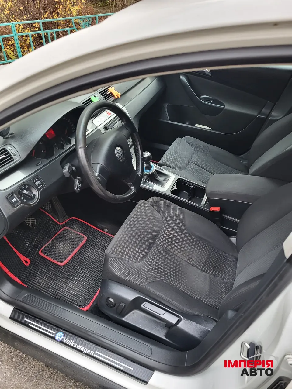 Volkswagen Passat - фото 7