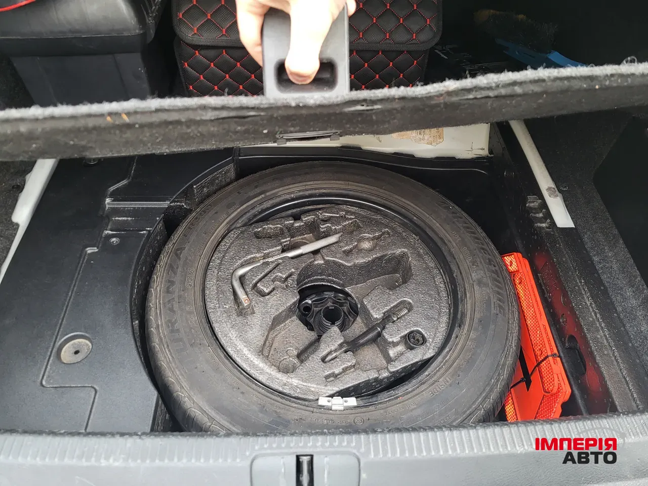 Volkswagen Passat - фото 15