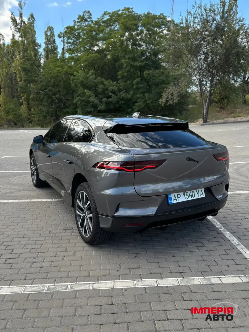 Jaguar I-Pace - фото 9