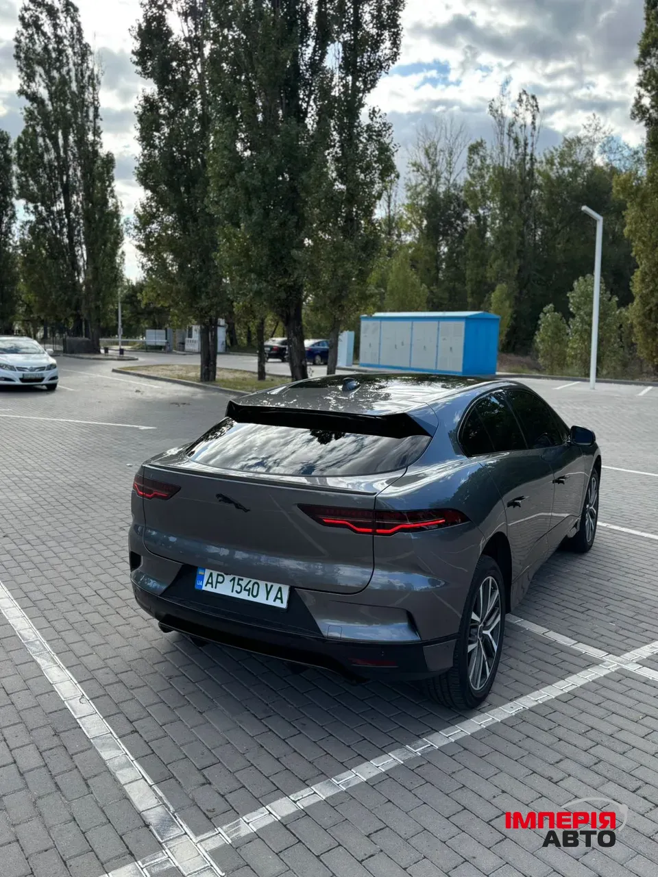 Jaguar I-Pace - фото 8