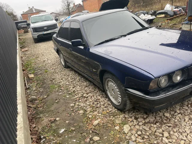 BMW 5 серії - фото 2