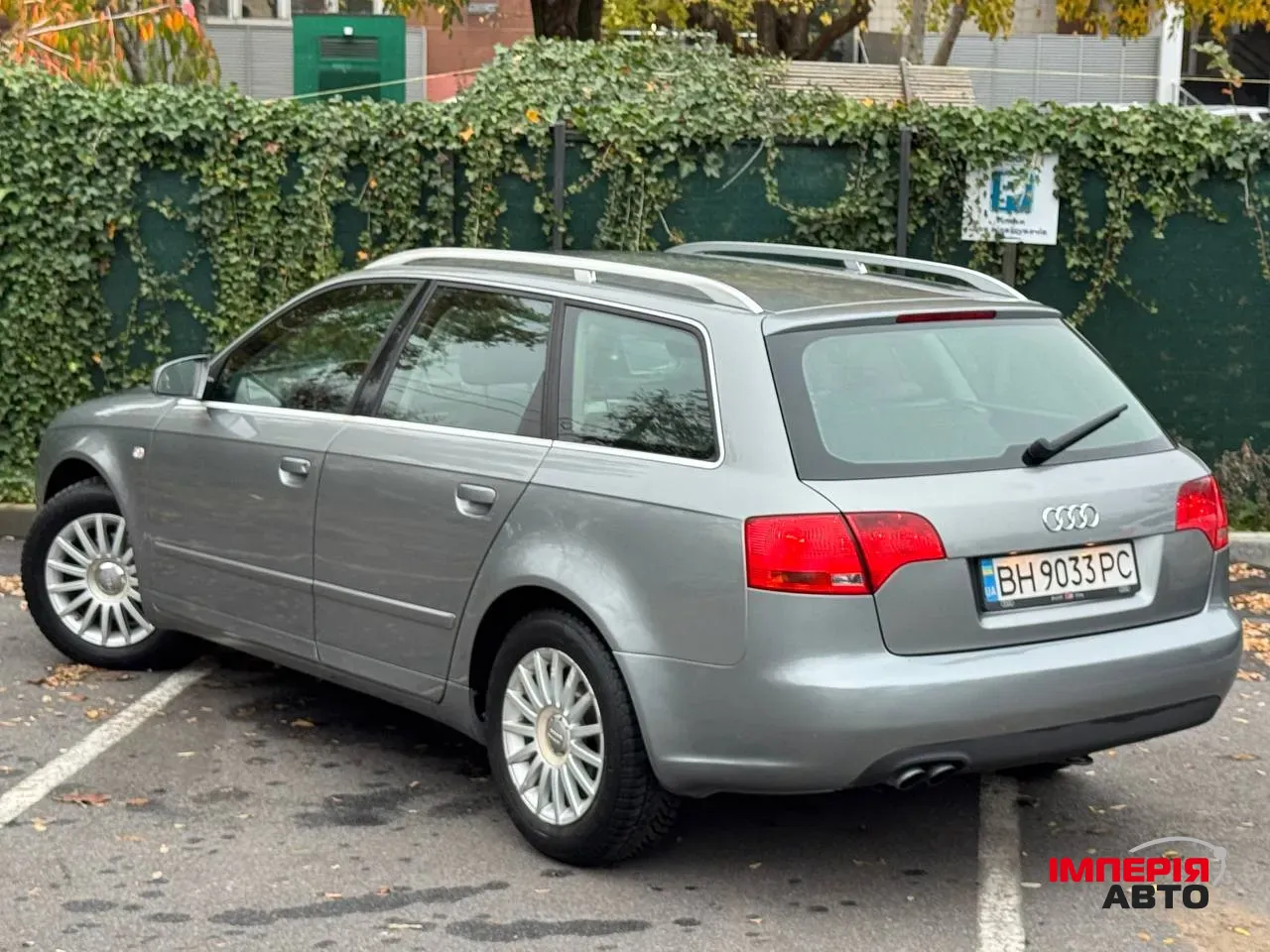 Audi A4 - фото 6