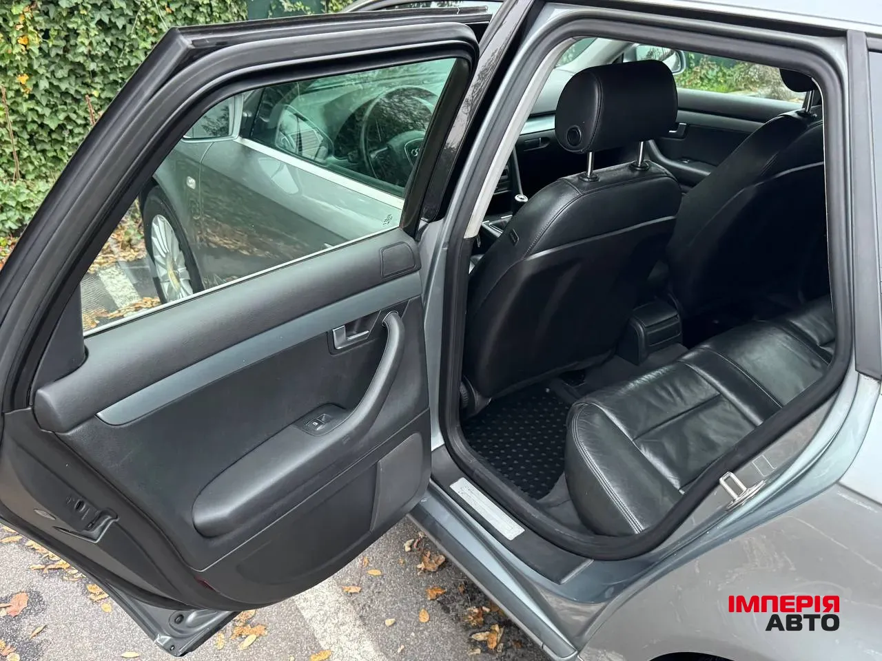 Audi A4 - фото 20