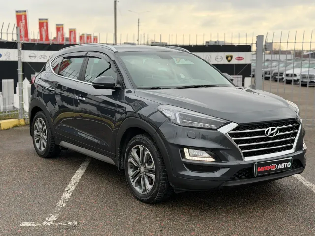 Hyundai Tucson - фото 1