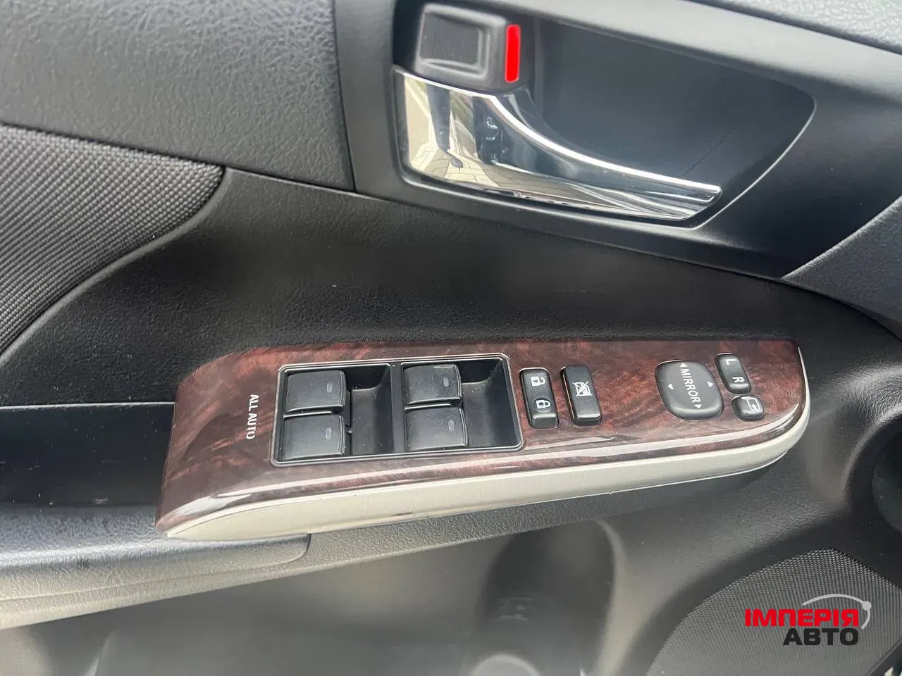 Toyota Camry - фото 11