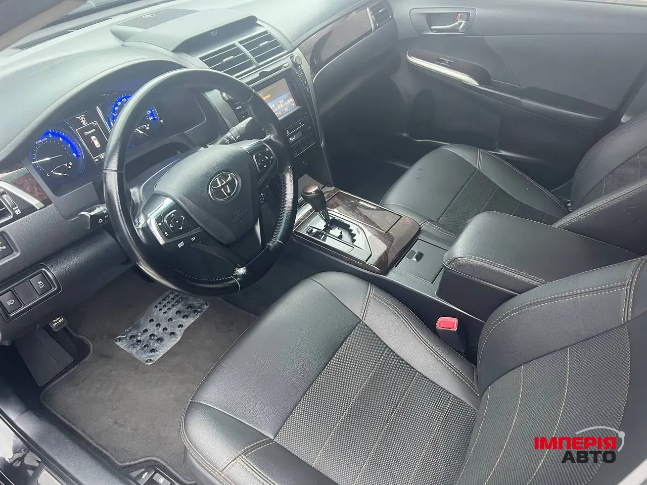 Toyota Camry - фото 13
