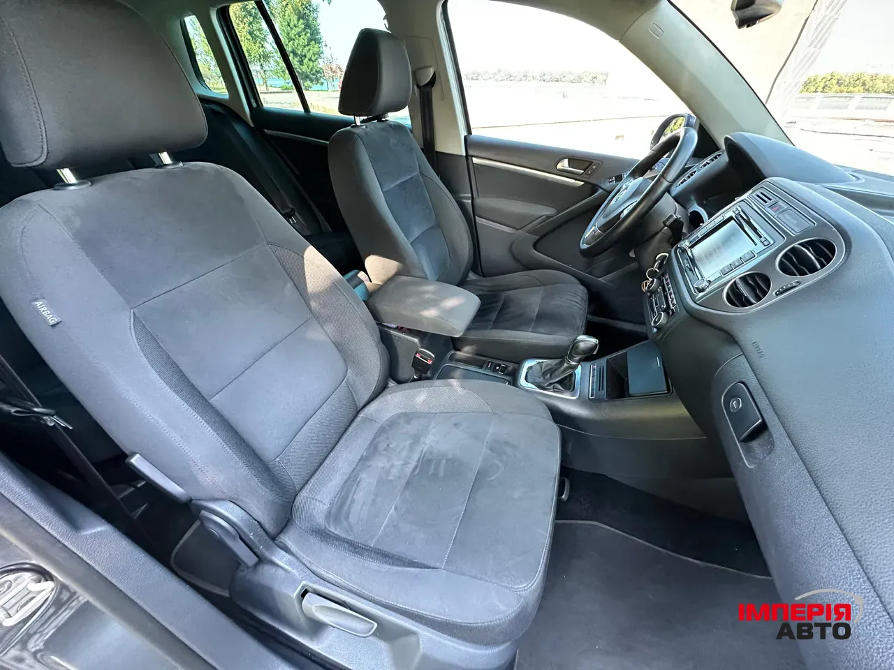 Volkswagen Tiguan - фото 21