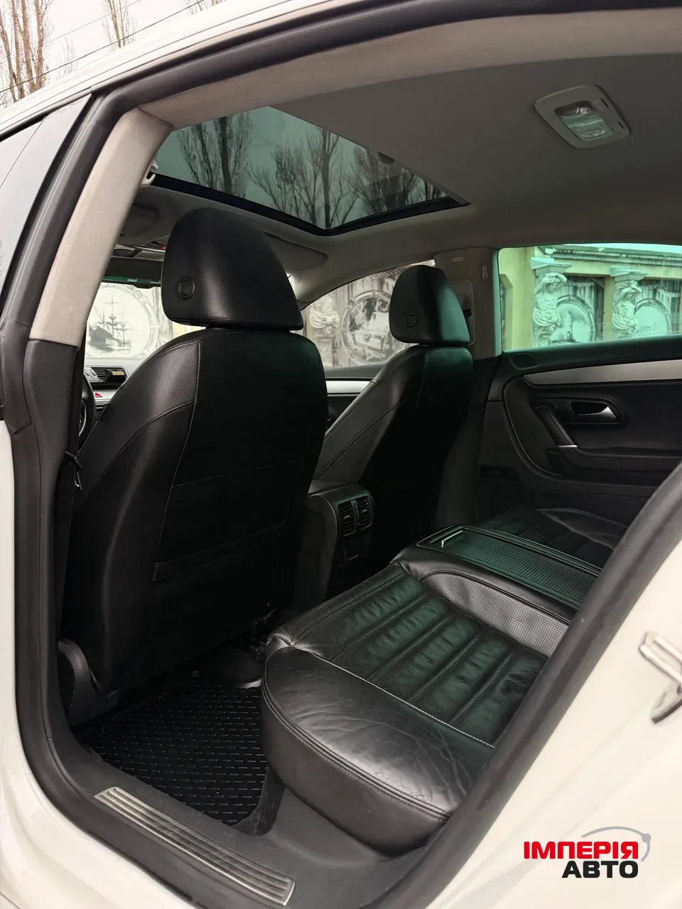 Volkswagen Passat CC - фото 25