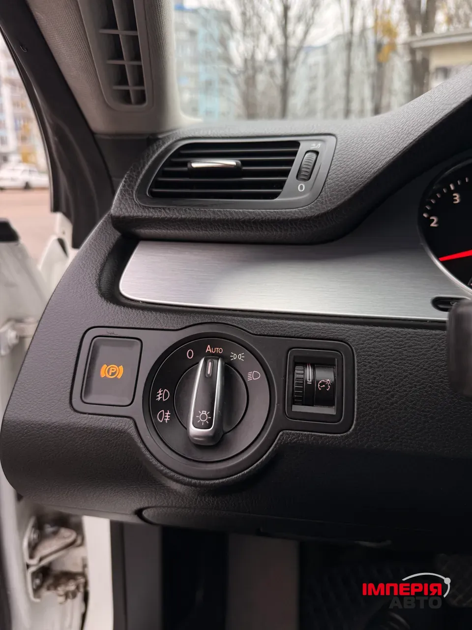 Volkswagen Passat CC - фото 22