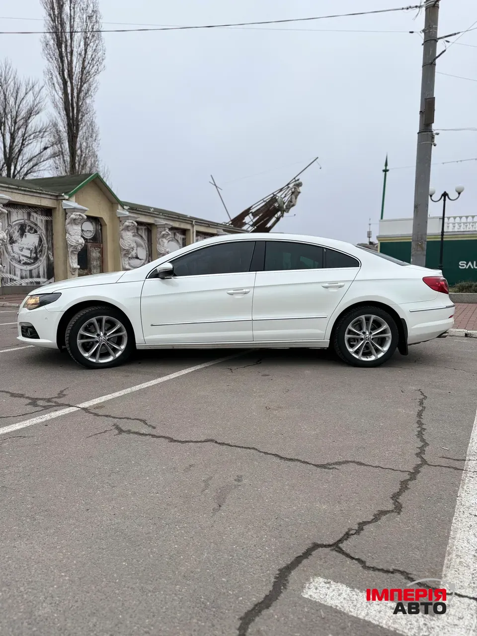 Volkswagen Passat CC - фото 3